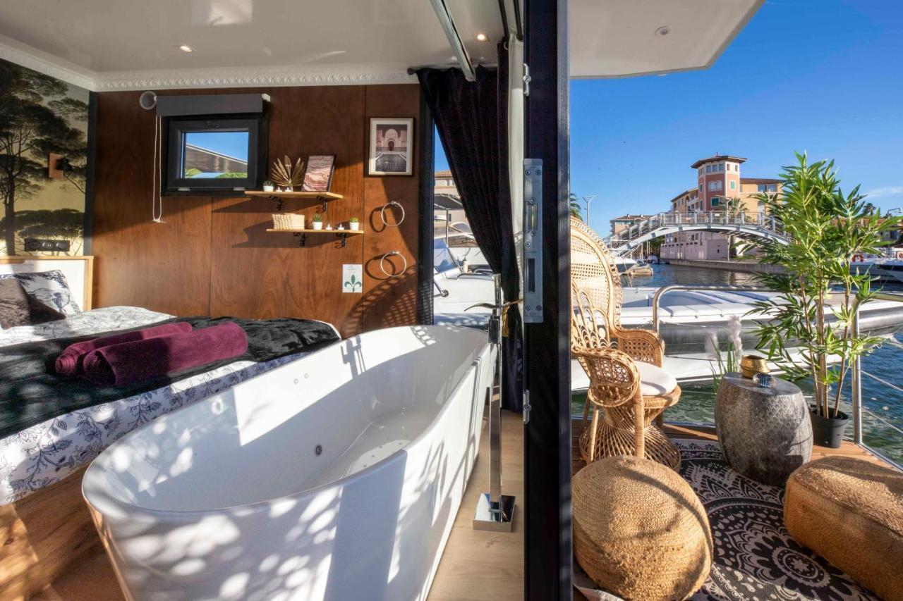 Escale Royale Frejus Hotel Eksteriør billede