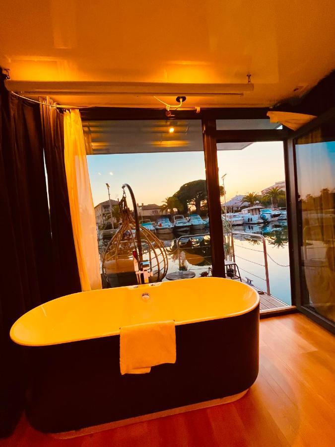 Escale Royale Frejus Hotel Eksteriør billede